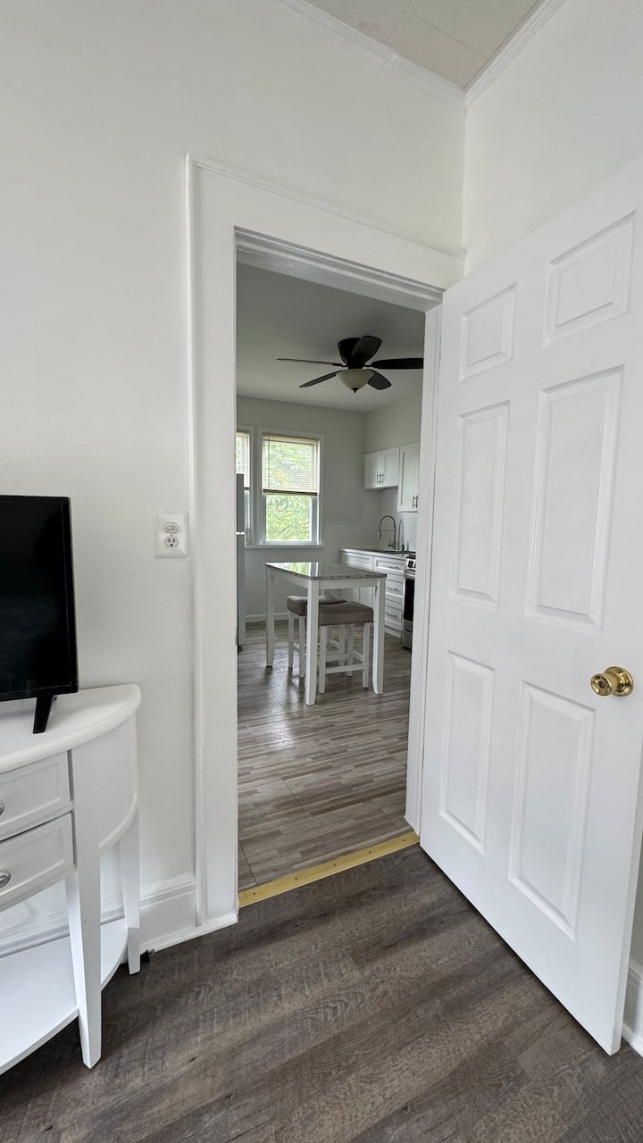 Private Room Quiet Home Near Nyc - Elizabeth, NJ