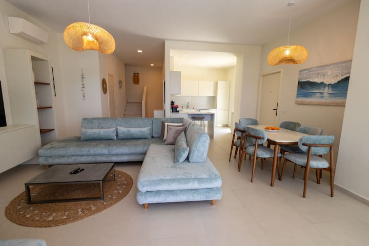Villa Splendid With Pool & Green Coast - Dhërmi