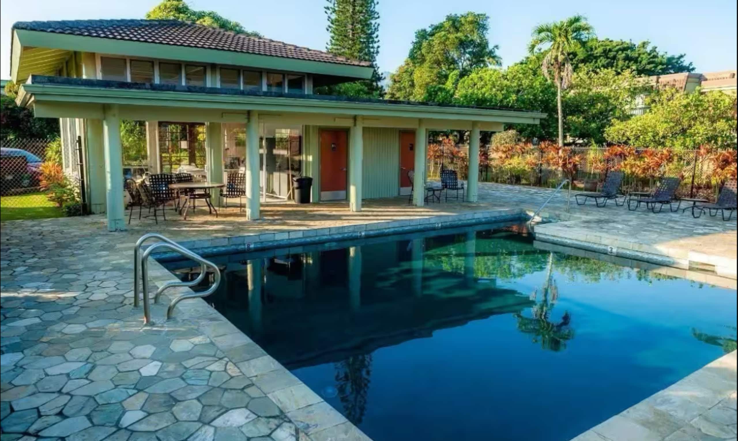 Puamana Gardens near Anini beach Winter Escape - Image 34