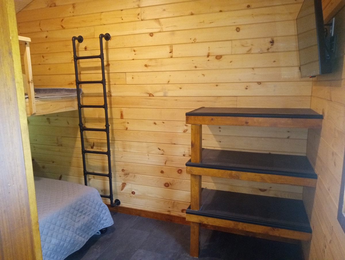 Braes Cabin