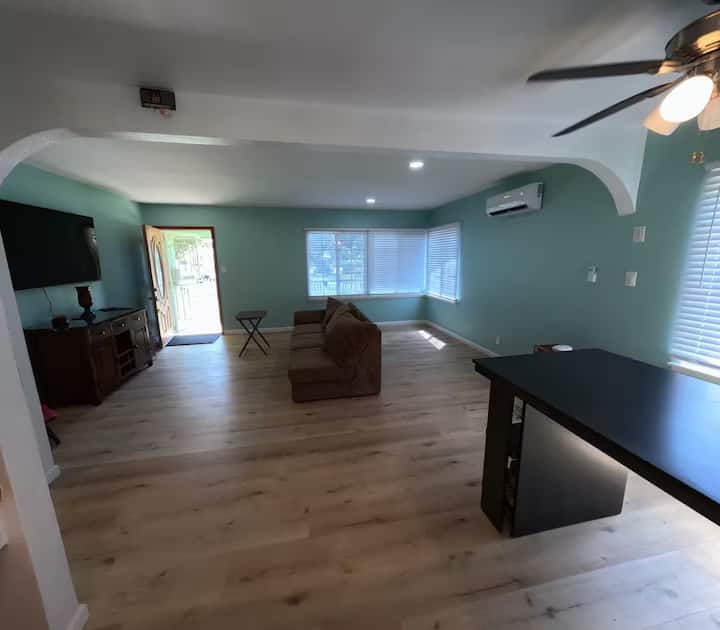 Charming Cottages In Whittier - Whittier, CA