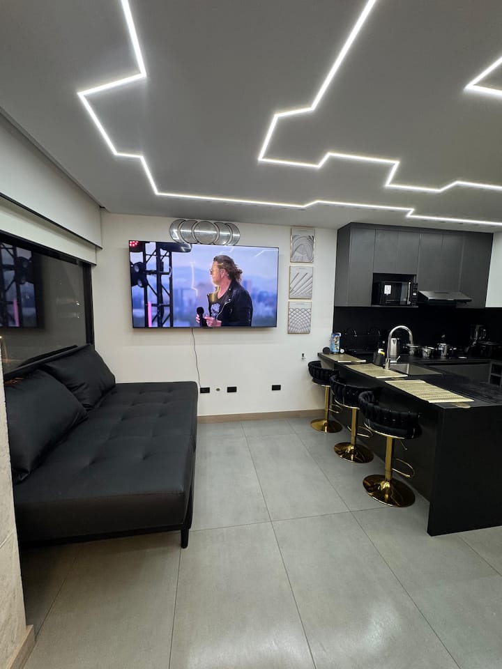 Tv 75 tommer