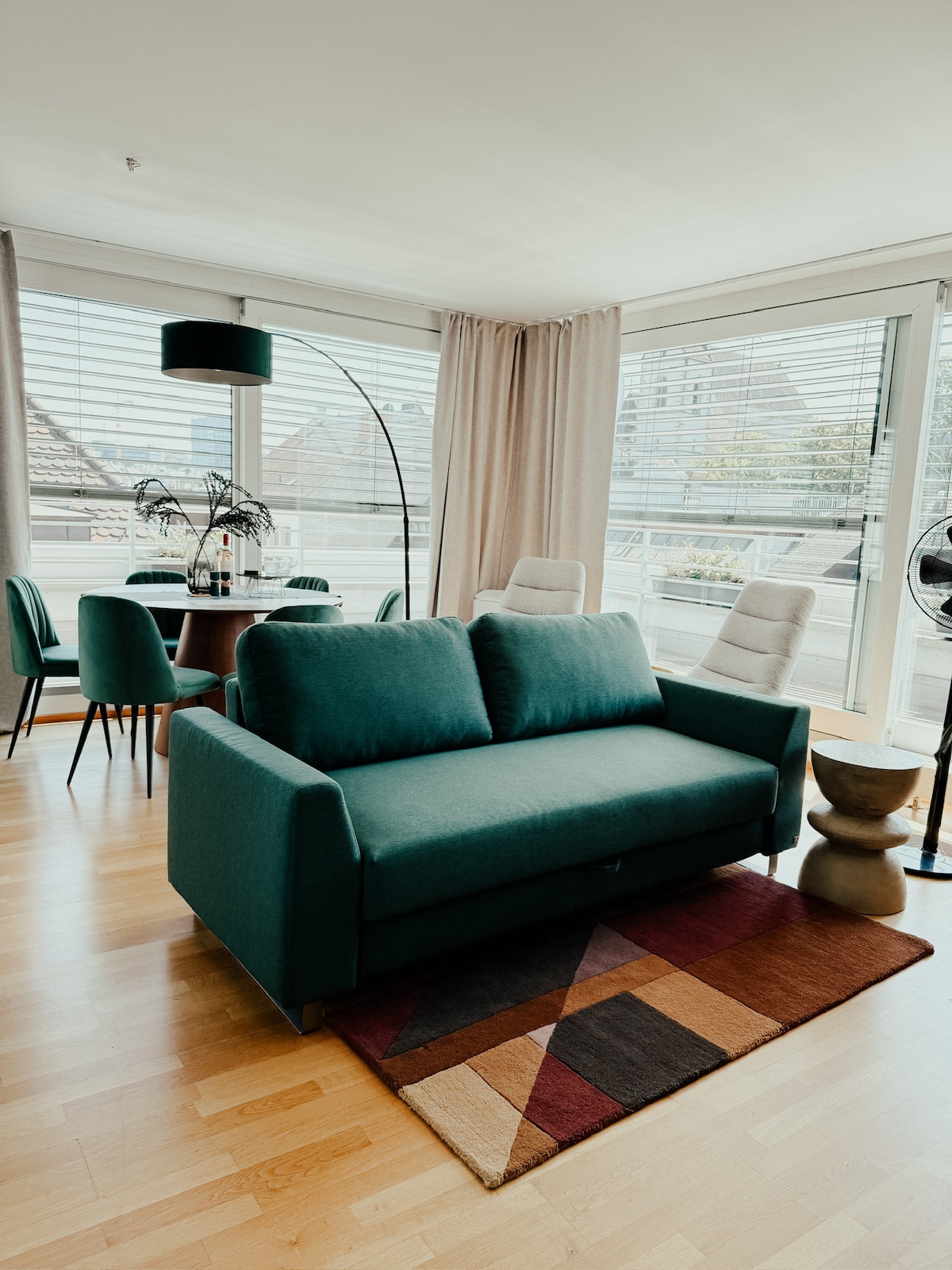 Top Airbnb: Just Sunny - Rooftop | Balcony | 3 min to Old Town in Basel