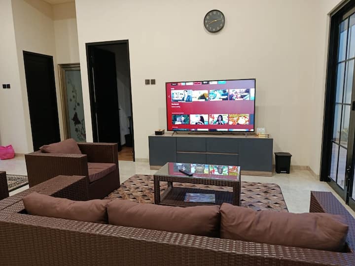 Villa Tasnim Syariah Landungsari - Malang