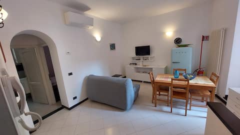 Annuncio Airbnb popolare: From Landa in the historic center, a stone's throw from the sea a Monterosso Al Mare