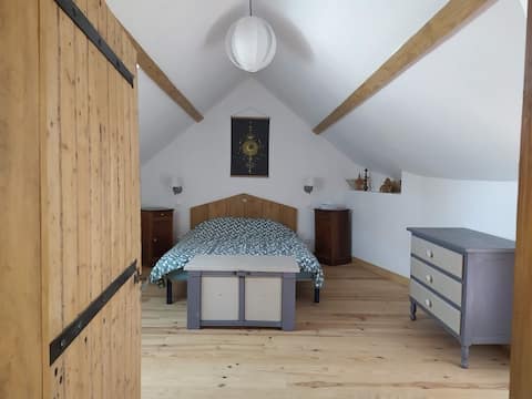 Successful Airbnb property: Charming house: Le Refuge in Sarthe