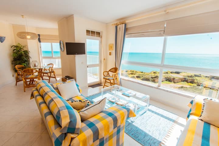 Beach Front - Armação de Pêra