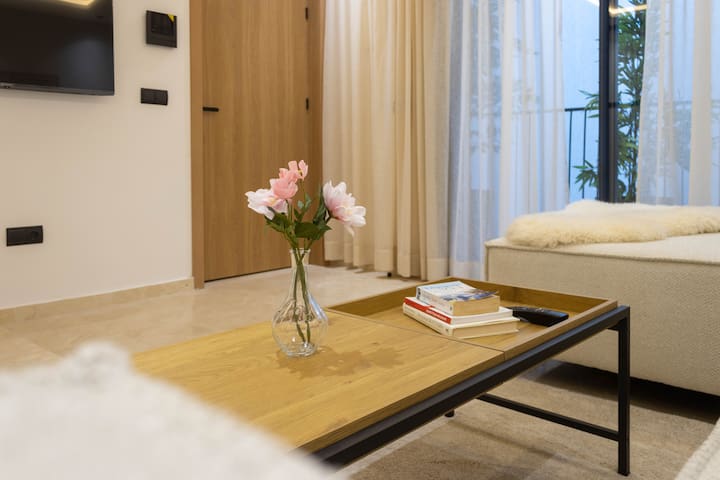 casaStay managed Airbnb listing 1