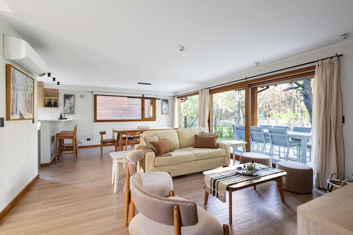 Encantadora Casa Con Parrilla Y Pileta - Bariloche