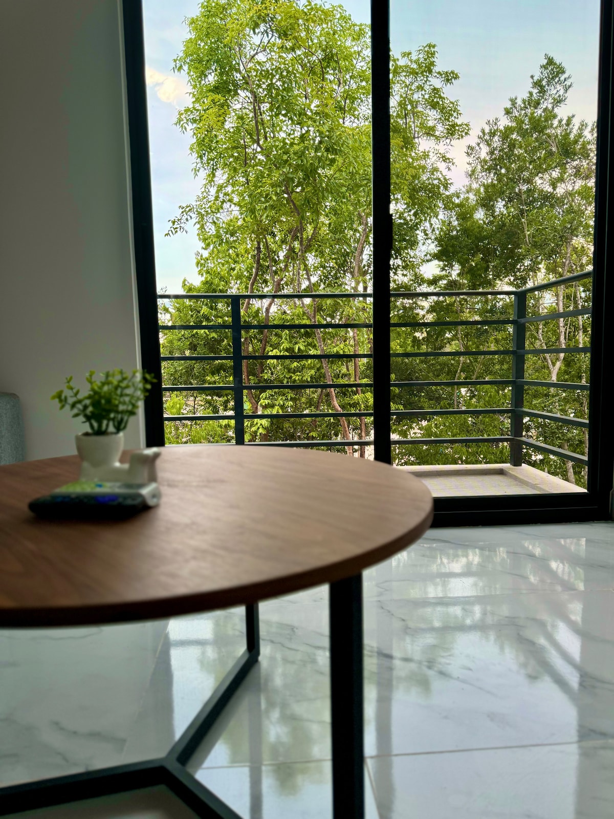 Airbnb con mejor rendimiento: Blue Sea & Jungle Apartment en Grand Coral