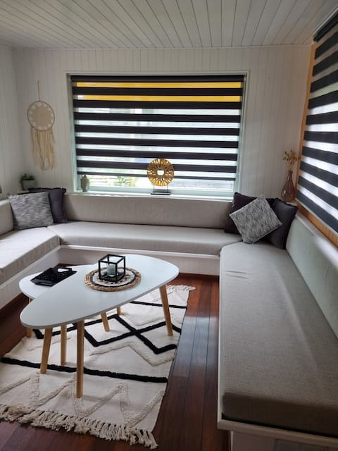 Popular Airbnb listing: Small accommodation close to the sea. in Piriac Sur Mer