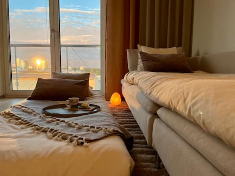 Top Airbnb: Peace and love on Albertinkatu in Iii Vanhatulli