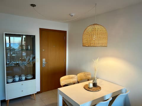 Anuncio de Airbnb popular: River view apartment en Colonia