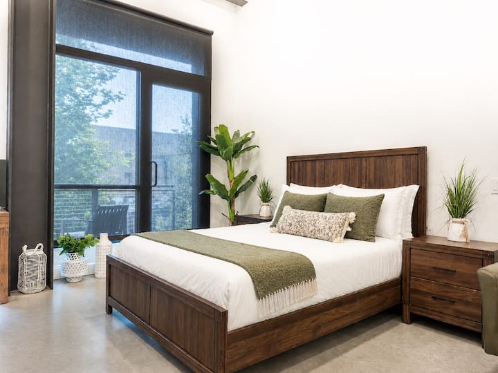 Dog Friendly Dtsa Loft 5 Miles To Disney W/ Gym - Irvine, CA