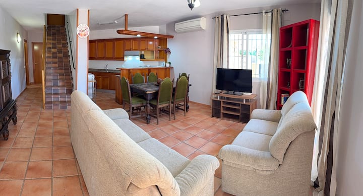 Villa Con Piscina Cerca De La Playa Delta Del Ebro - Riumar