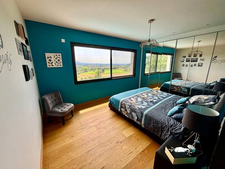 საძინებელი 4