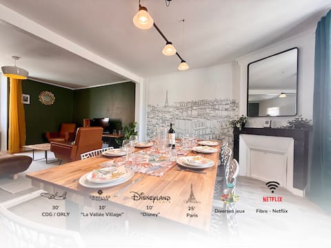 10 min from Disneyland – Free parking – 9 people