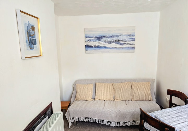 The Hidden Snug, A Plymouth Mews - Cawsand Bay