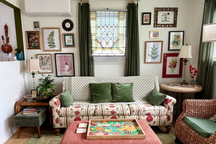 Charming 2br, Steps To Hawk Haven, Near Beaches - Cape May, NJ