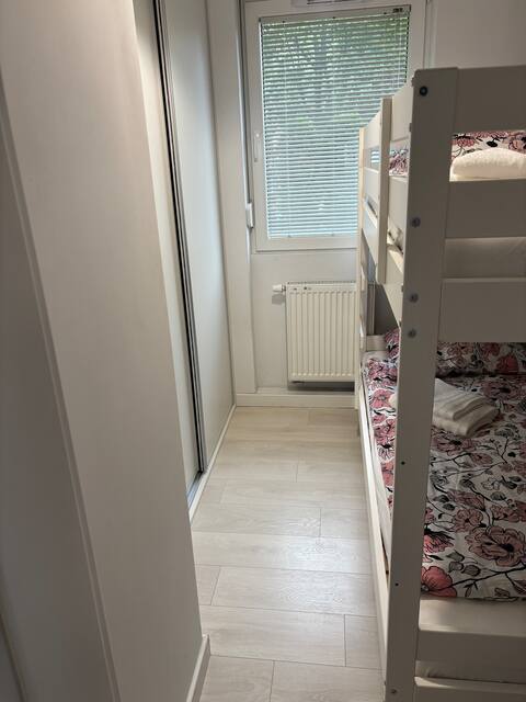 Successful Airbnb property: Apartment with parking and garden in Poznań. in Poznań