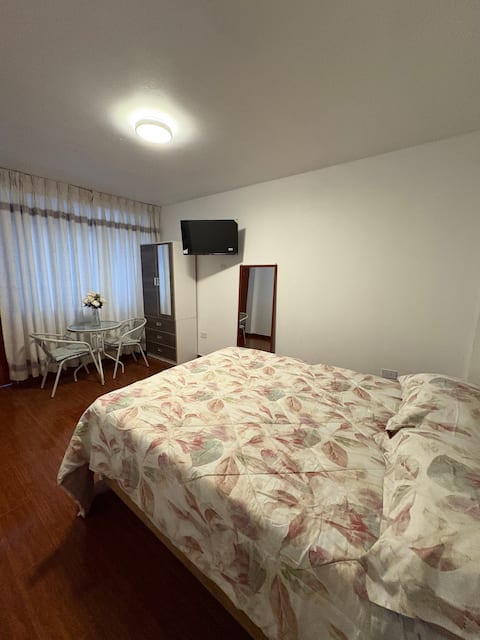 Room in Cono Norte, Lima