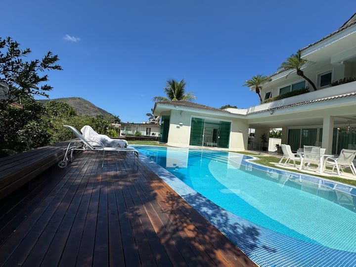 Maison Reserva Itanhangá. @Mansoesdomar - Rio de Janeiro