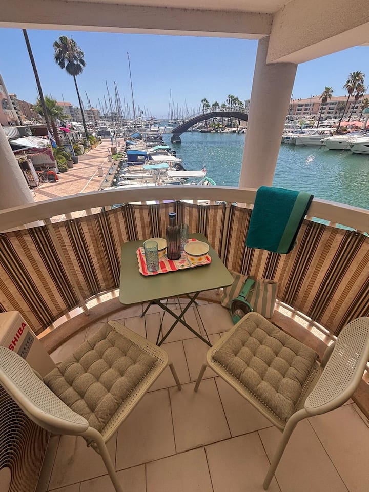 Vue Exceptionnelle Port-fréjus Clim & Garage - Fréjus