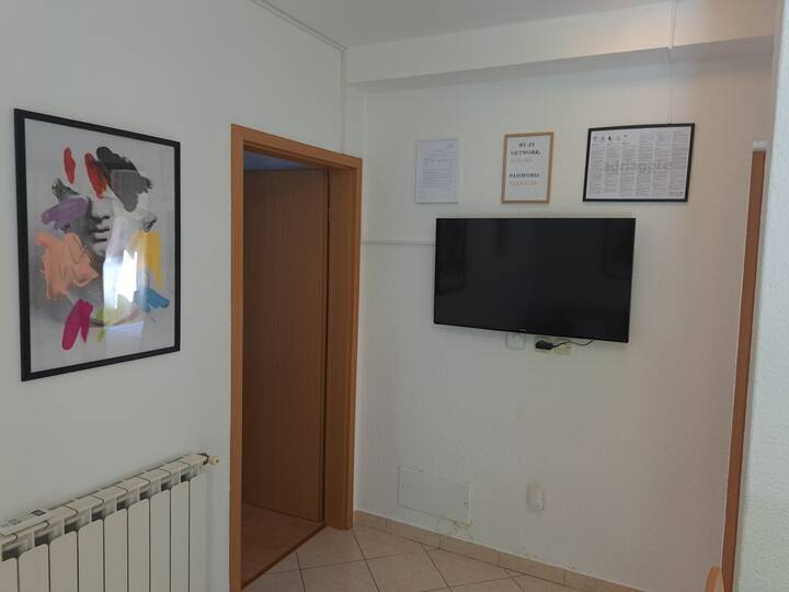 Udoban Dvosoban Stan U Centru S  Parkingom - Novigrad