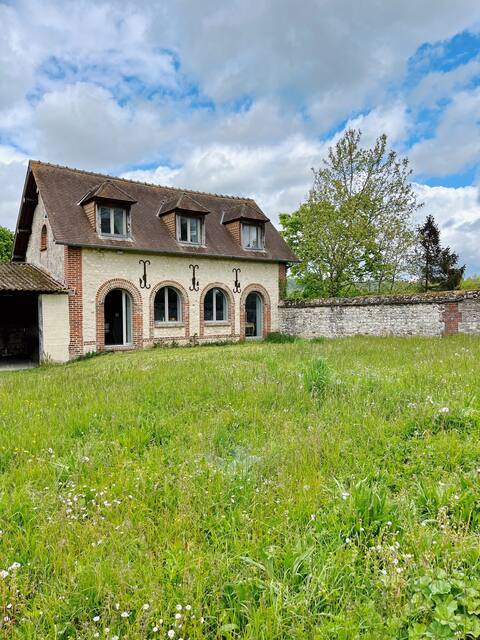 Charming Normandy house with garden