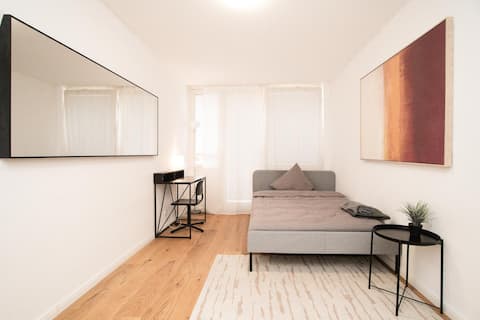 4 bedrooms in Unterhaching