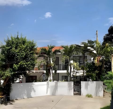 Pool Villa Near Beach + Airport