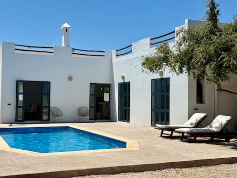 Elegance & Private Pool • Beautiful June Villa