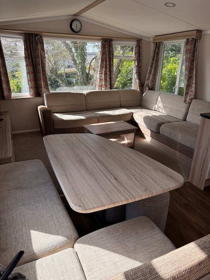 Sam’s Little Haven - Weymouth, UK