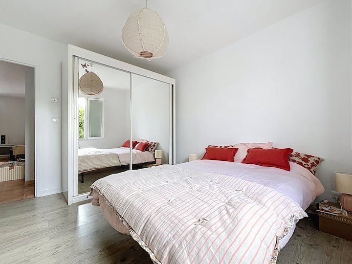 غرفة النوم 1