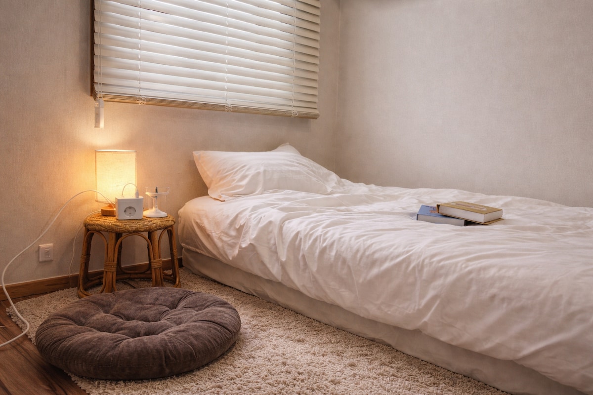 غرفة النوم 1