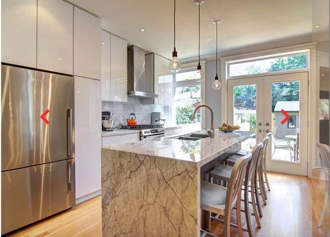 Bellwoods/Queen West Family Home