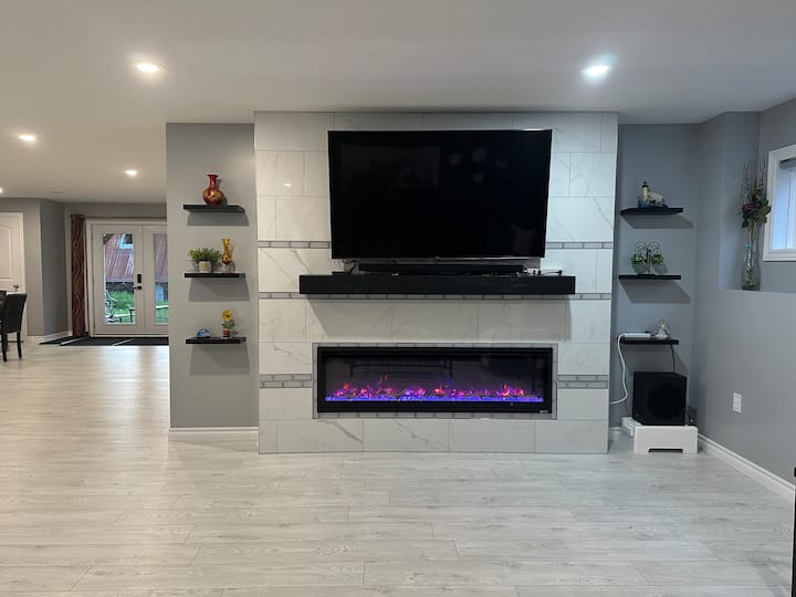 Ground Level Basement Suite - Oromocto