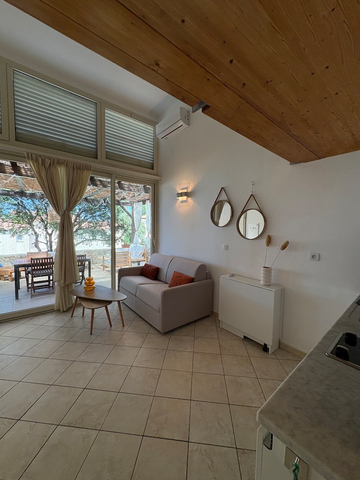 მისაღები ოთახი