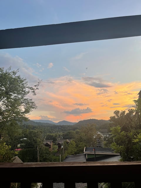 Dolly and the Three Bears Cabin cabin in Pigeon Forge - Photo 5