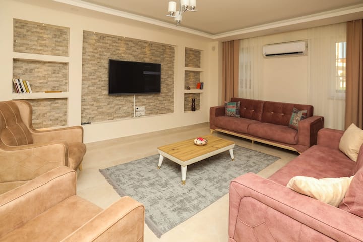 Villa Volea Dalyan-2, 10 Kişilik, Merkezde - Dalyan