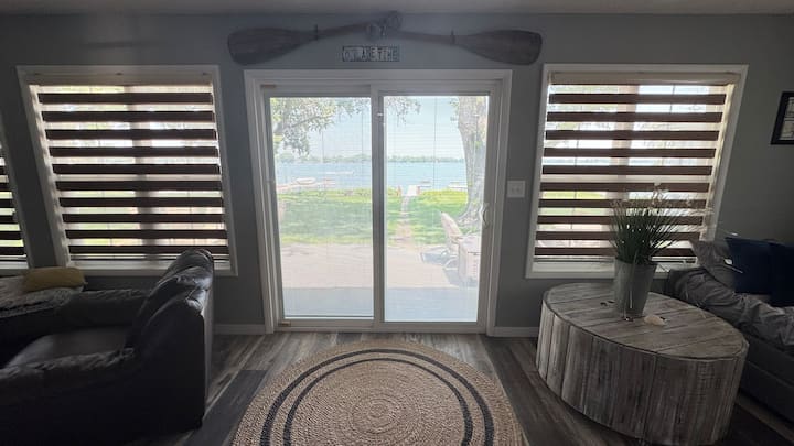 On Lake Time Cabin - Nebraska