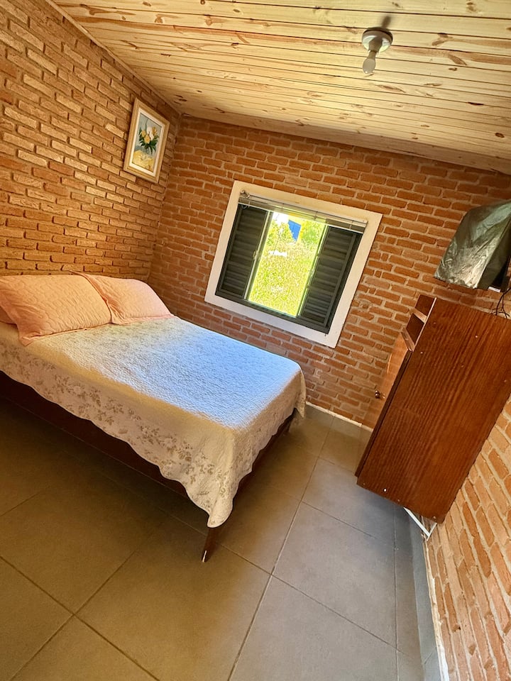 Dhomë gjumi 1
