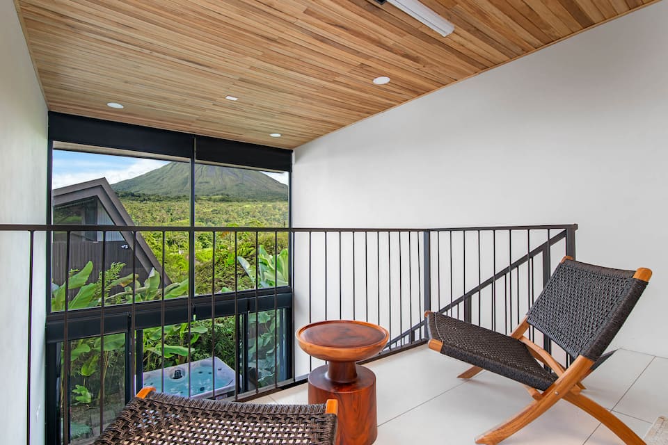 Casalú Loft, facing Arenal Volcano, La Fortuna, Alajuela, Costa Rica, photo 7 of 10