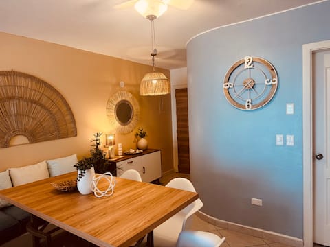 Exclusive oceanfront apartment