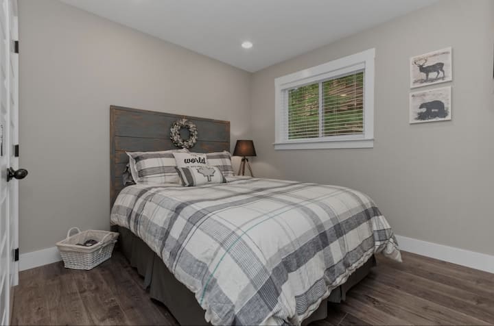 غرفة النوم 2