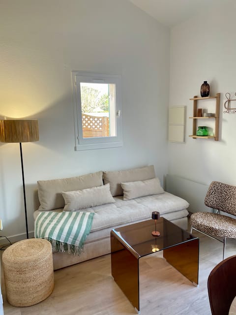 Successful Airbnb property: The Beach House in Bretignolles Sur Mer
