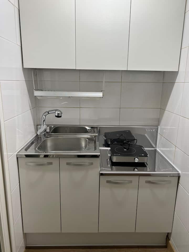 Clean & Cozy Stay For Subway - 상동