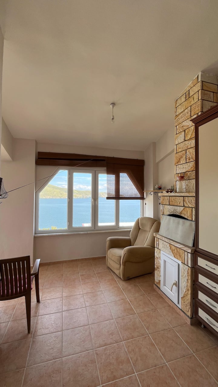 Poyrazlı Mah. Paşalimanı Adası - Erdek