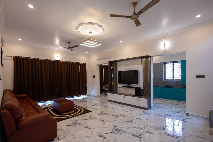 Akeera Beach House – Lux Villa - Chennai