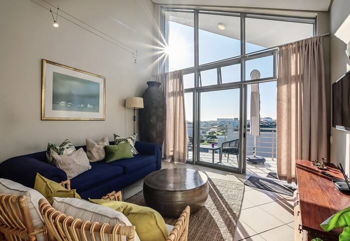 Seaside Views Bloubergstrand gallery image 4